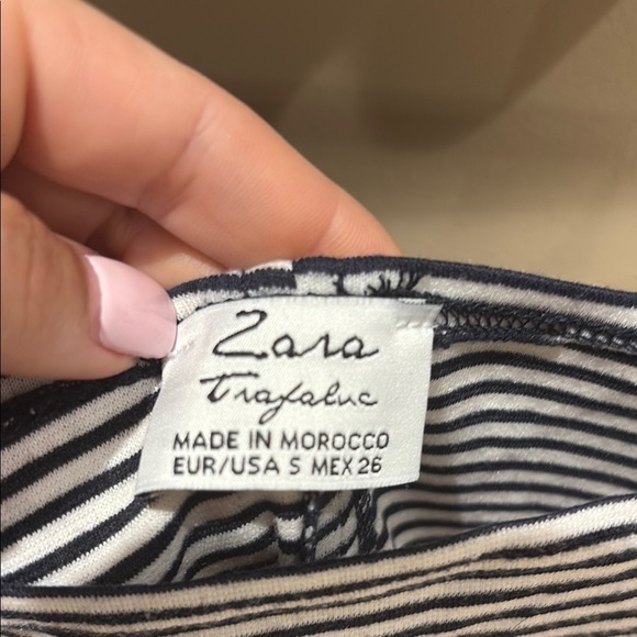 Zara Navy and White Striped Top - Picture 2 of 3